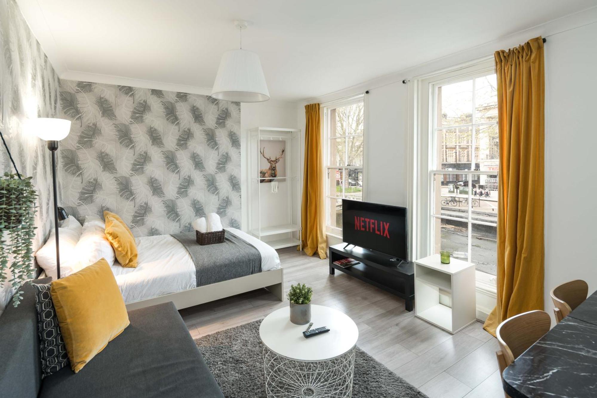 Private Double Room Shared Bathroom Near City Centre London Exterior foto