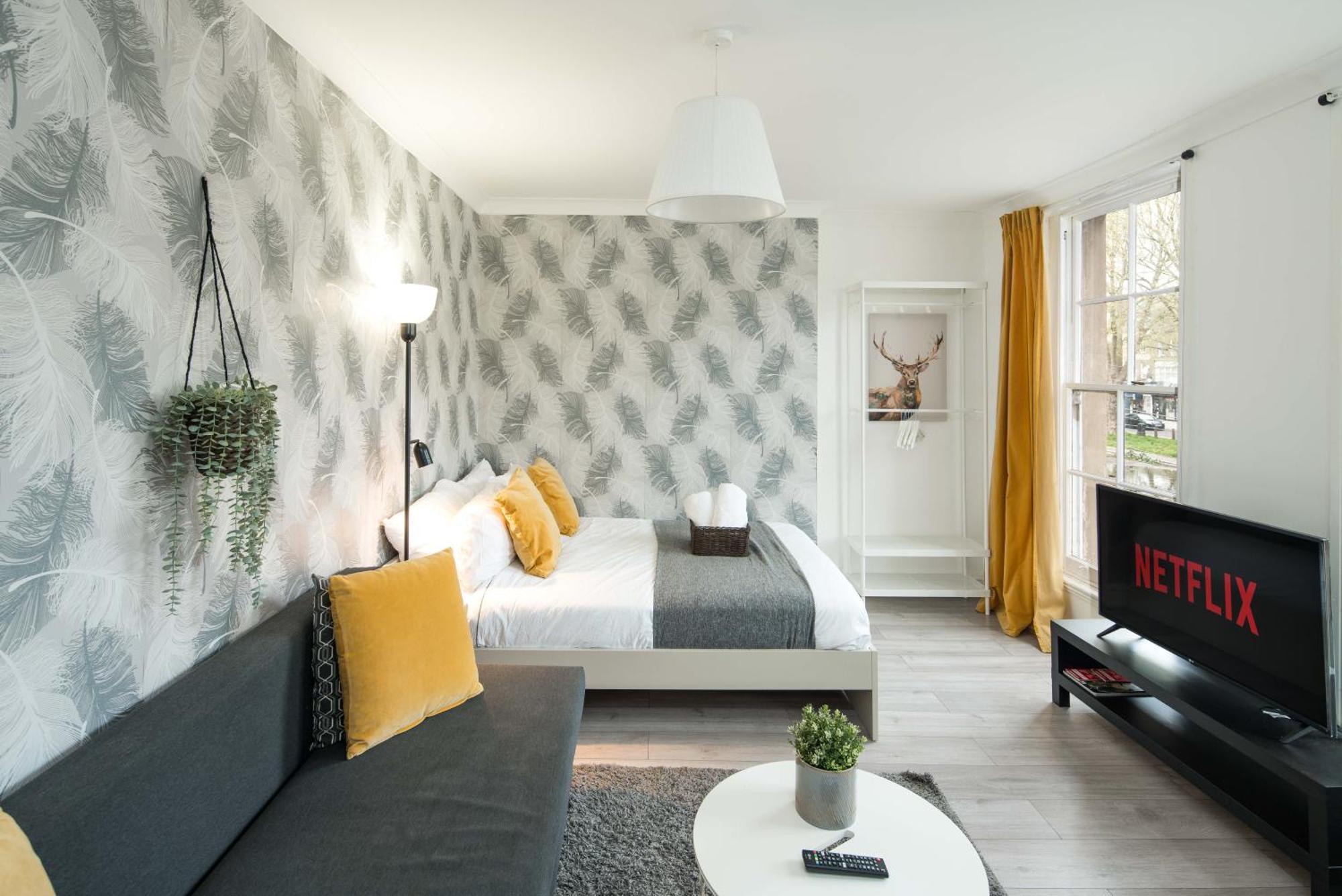 Private Double Room Shared Bathroom Near City Centre London Exterior foto
